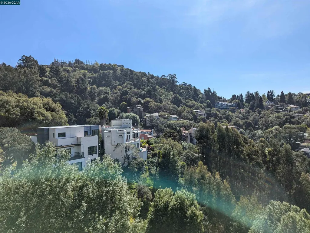 0 Gravatt Drive Oakland CA 94705