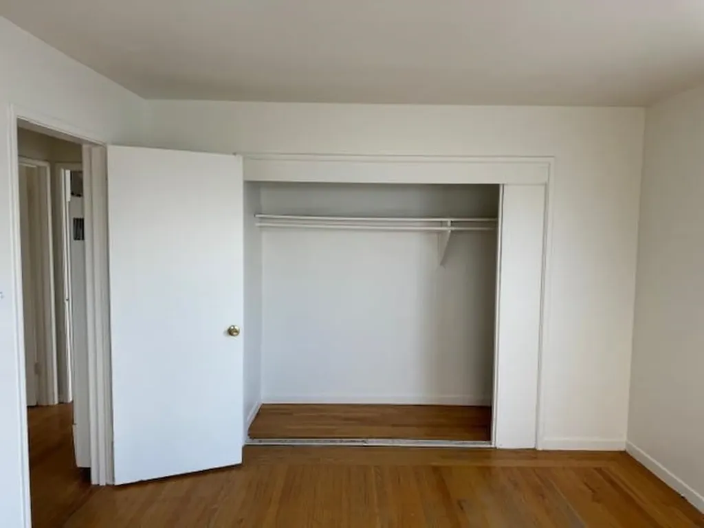 3792 Angelo Avenue Oakland CA 94619