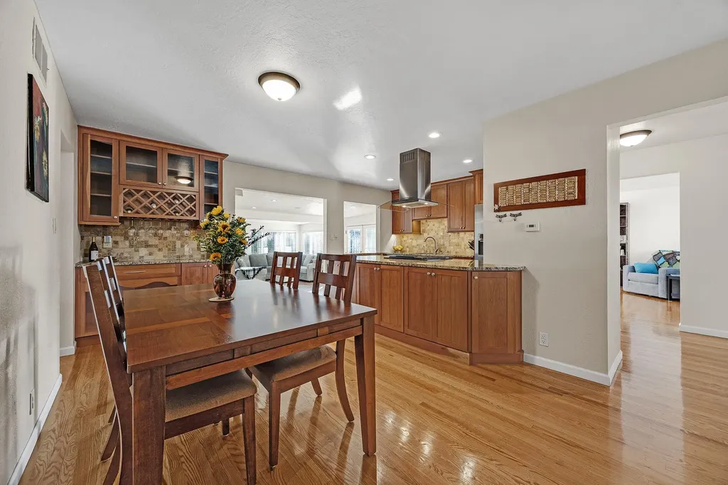 1009 Lisbon Avenue Livermore CA 94550