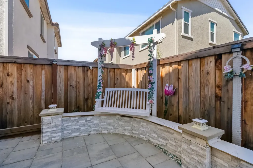 209 Brush Creek Drive Brentwood CA 94513