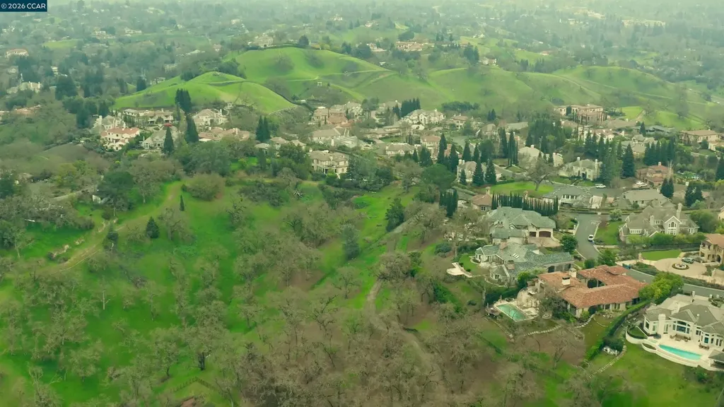 100 Los Balcones Alamo CA 94507