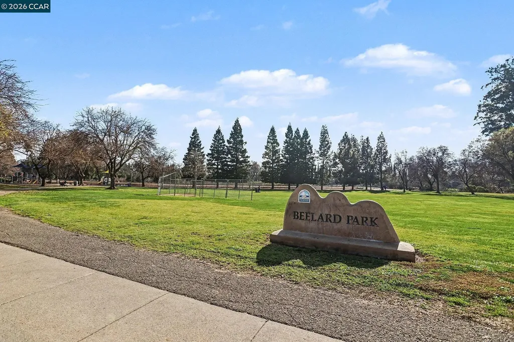 717 Beelard Drive Vacaville CA 95687