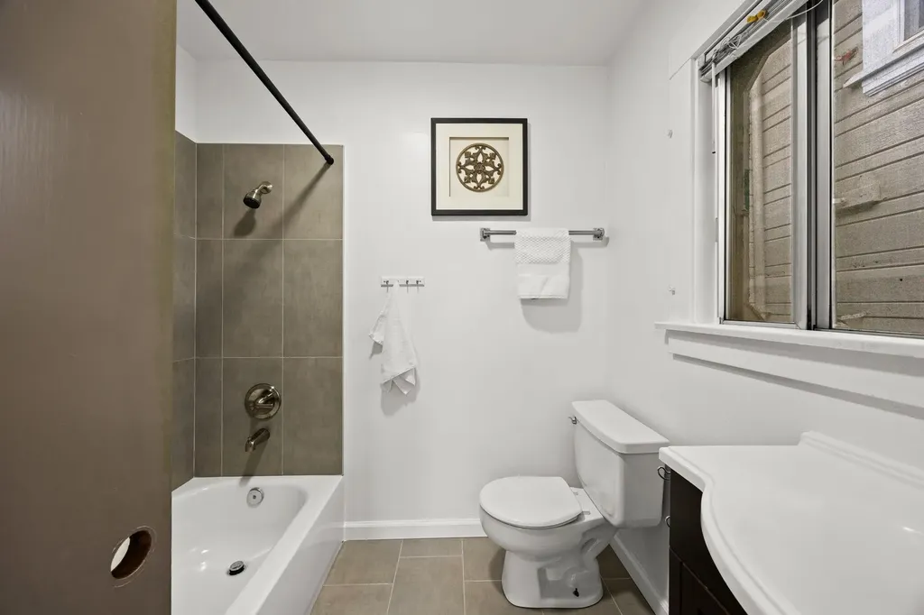 4019 16th Street Oakland CA 94601