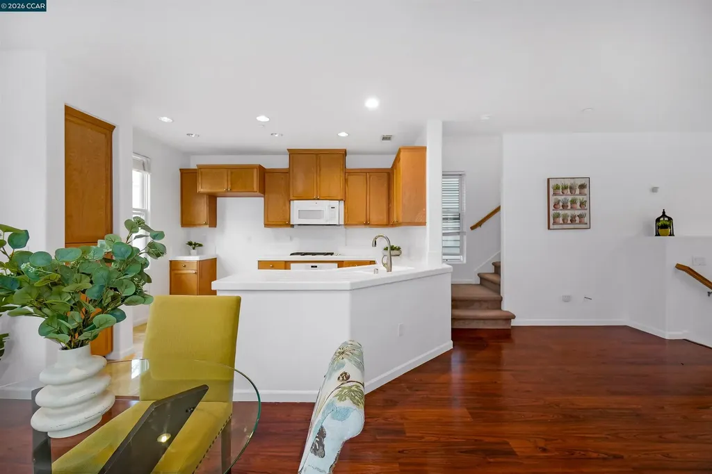 2069 Lewis Street Hercules CA 94547