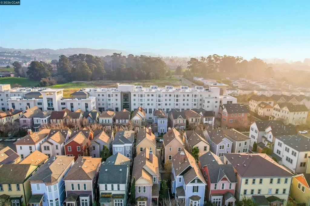 2069 Lewis Street Hercules CA 94547