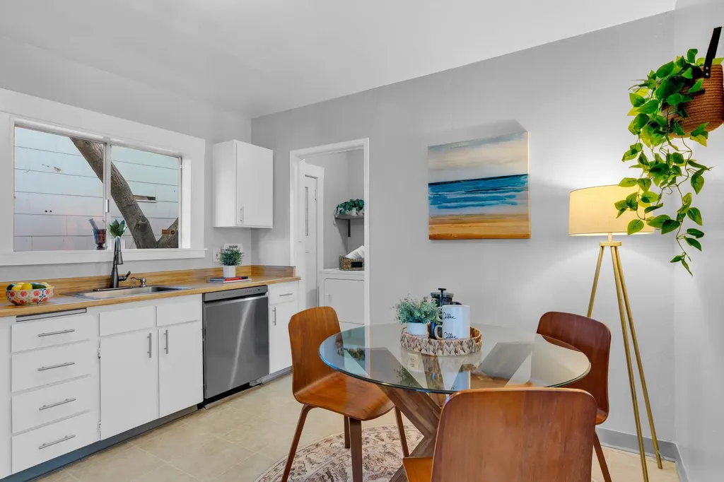 4409 Brookdale Avenue Oakland CA 94619