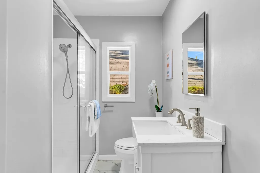 4409 Brookdale Avenue Oakland CA 94619