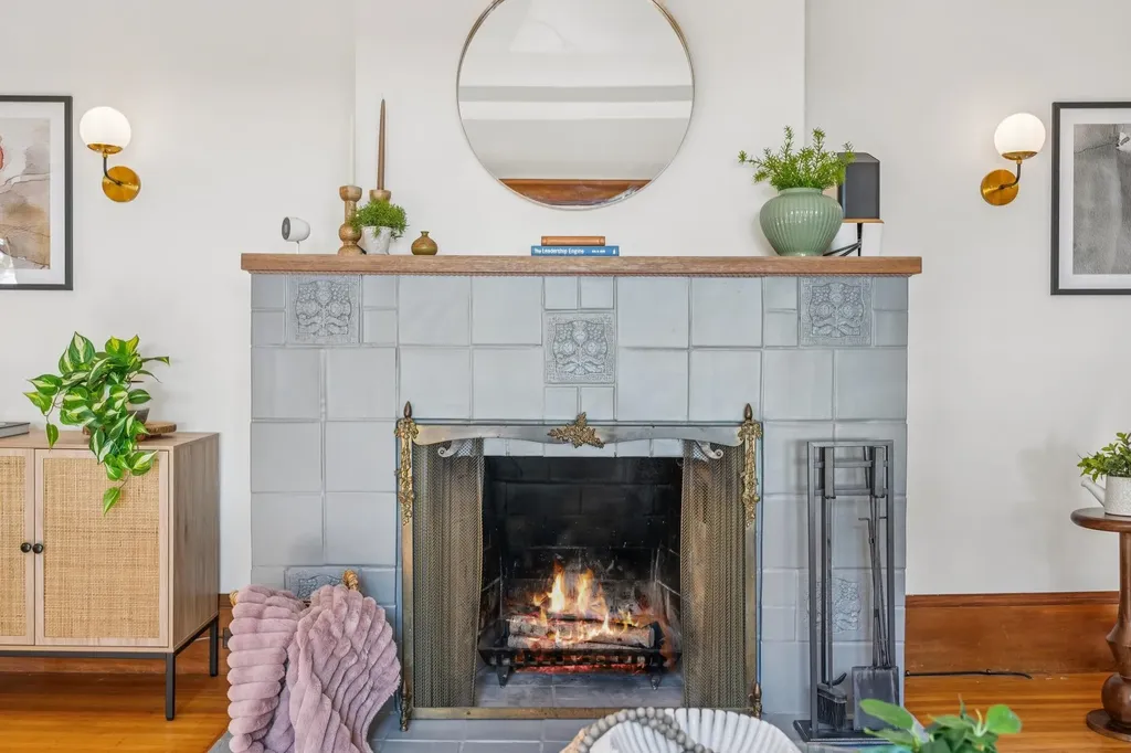 1983 Yosemite Road Berkeley CA 94707