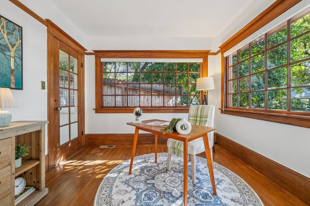 1983 Yosemite Road Berkeley CA 94707