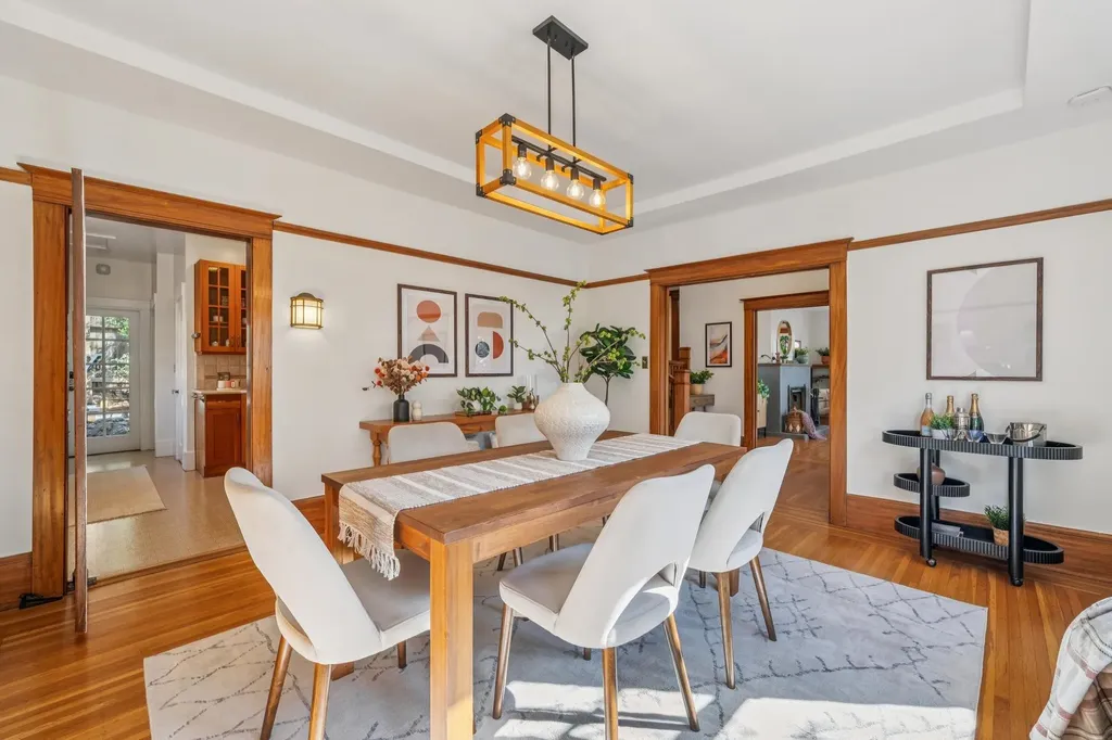 1983 Yosemite Road Berkeley CA 94707