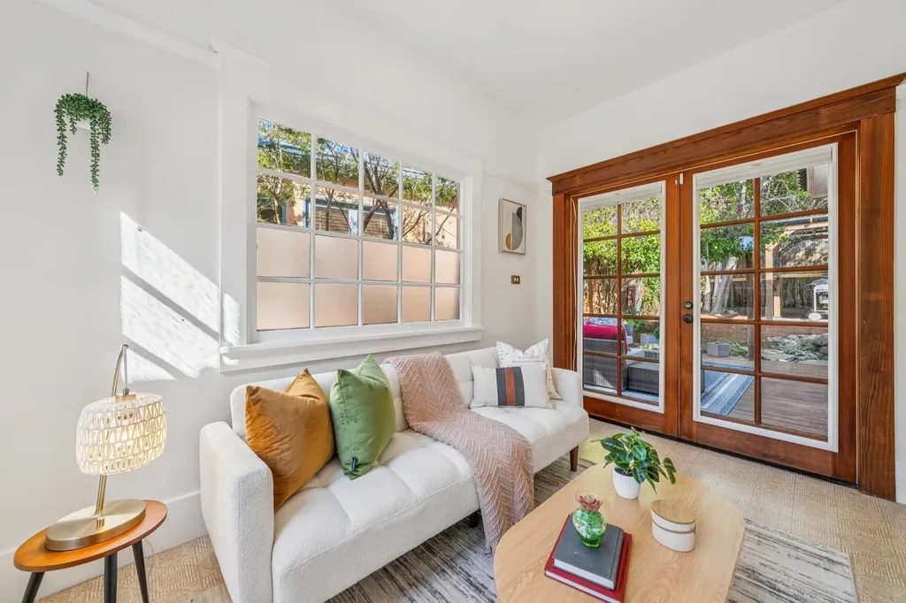 1983 Yosemite Road Berkeley CA 94707