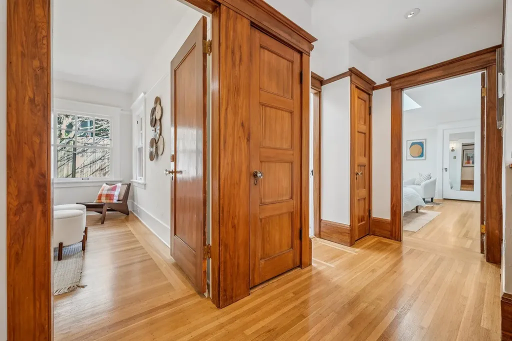 1983 Yosemite Road Berkeley CA 94707