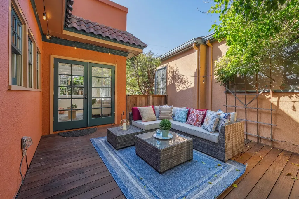 1983 Yosemite Road Berkeley CA 94707