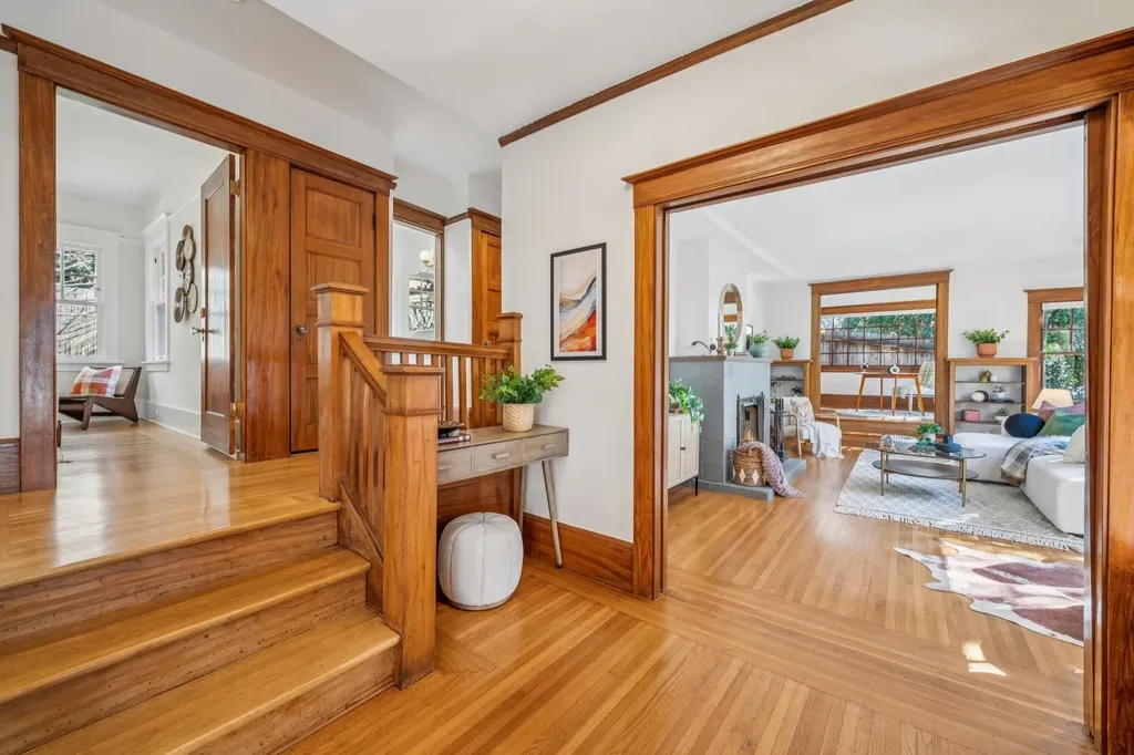 1983 Yosemite Road Berkeley CA 94707