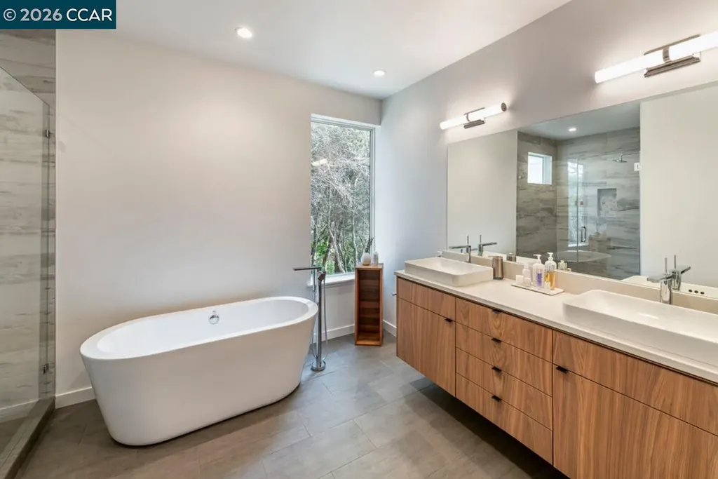 1110 Sterling Avenue Berkeley CA 94708