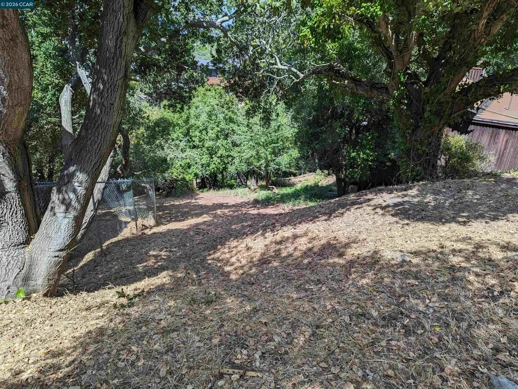 1110 Sterling Avenue Berkeley CA 94708