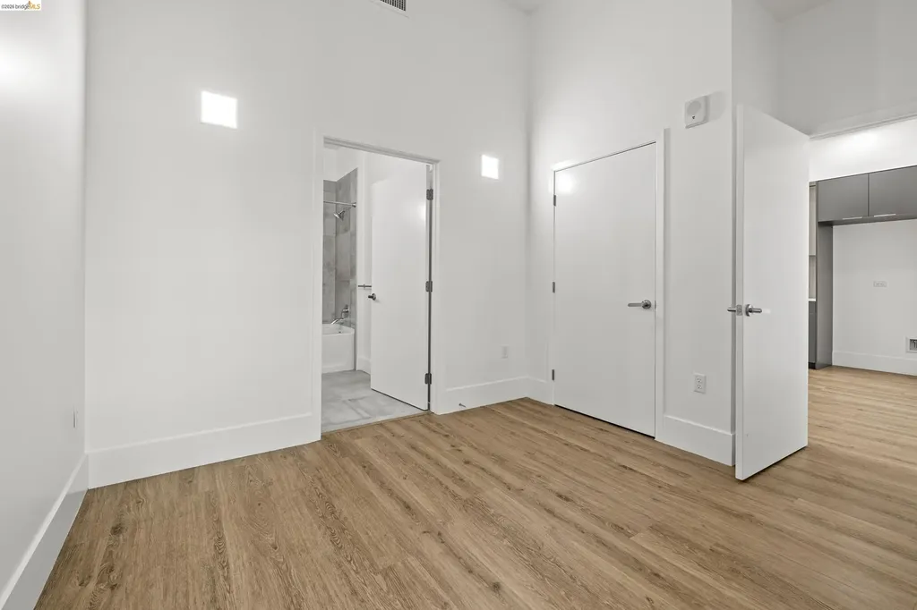1545 32nd Street Oakland CA 94608