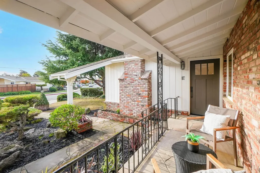 20255 Yeandle Avenue Castro Valley CA 94546