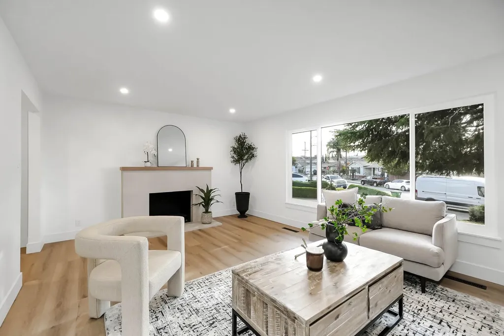 20255 Yeandle Avenue Castro Valley CA 94546