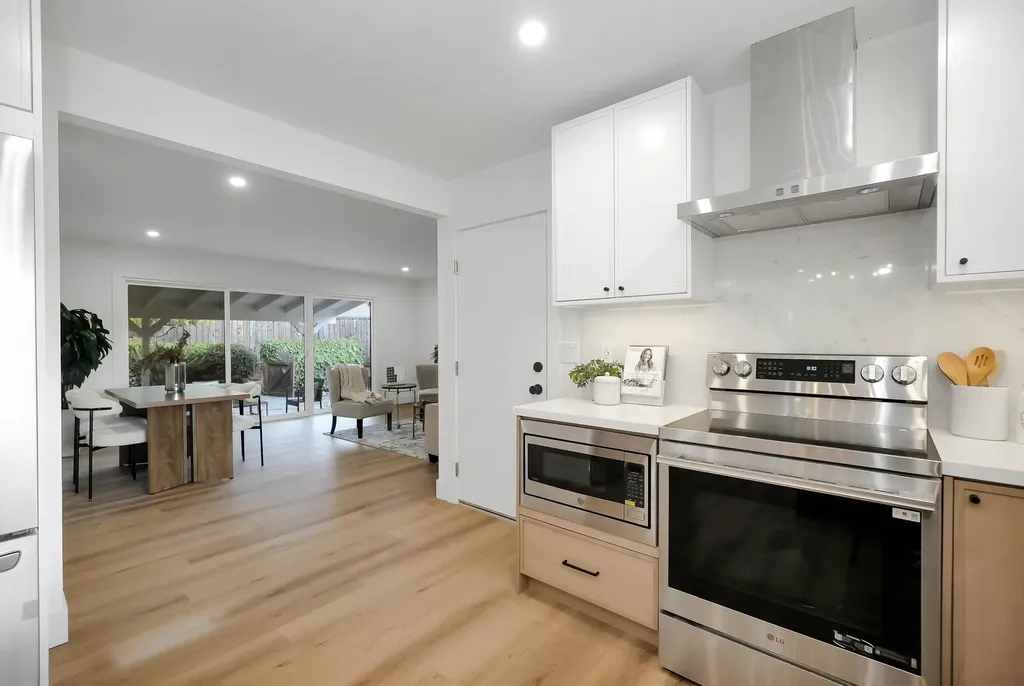 20255 Yeandle Avenue Castro Valley CA 94546