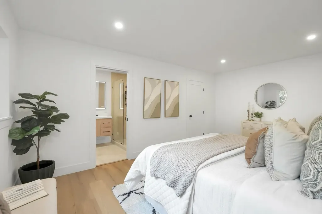 20255 Yeandle Avenue Castro Valley CA 94546