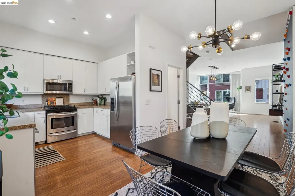 4067 Shafter Avenue Oakland CA 94609