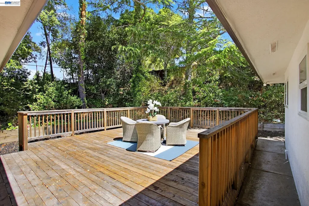 350 Elysian Fields Drive Oakland CA 94605