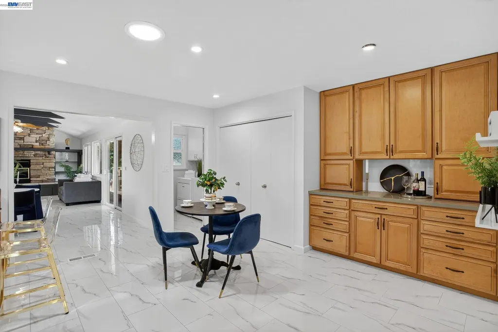 350 Elysian Fields Drive Oakland CA 94605