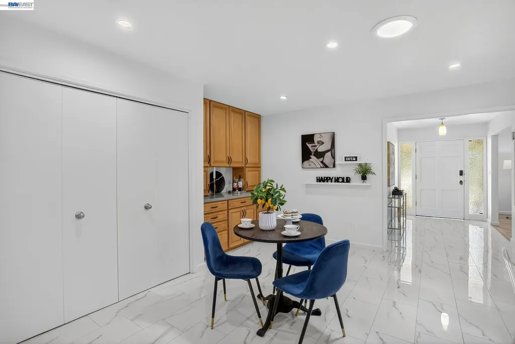 350 Elysian Fields Drive Oakland CA 94605