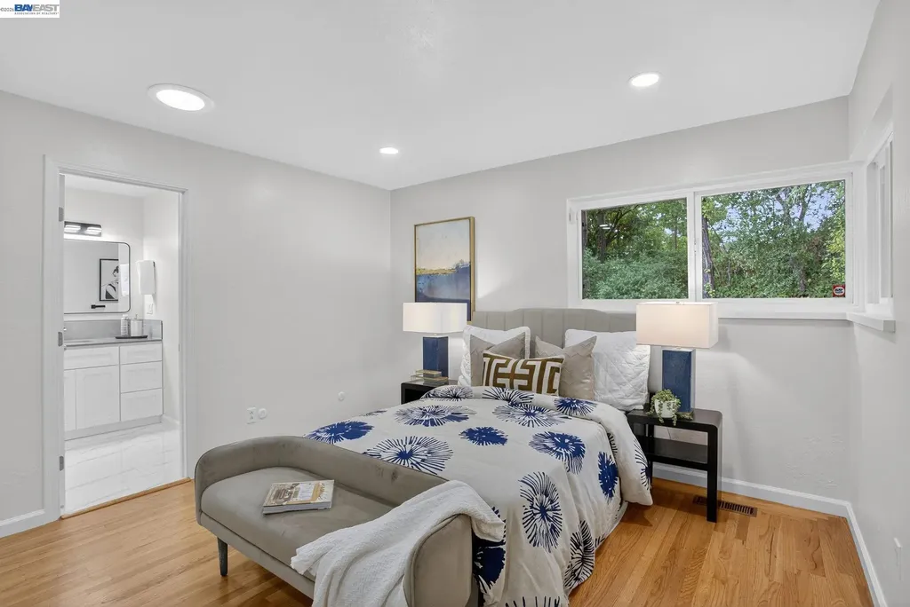 350 Elysian Fields Drive Oakland CA 94605