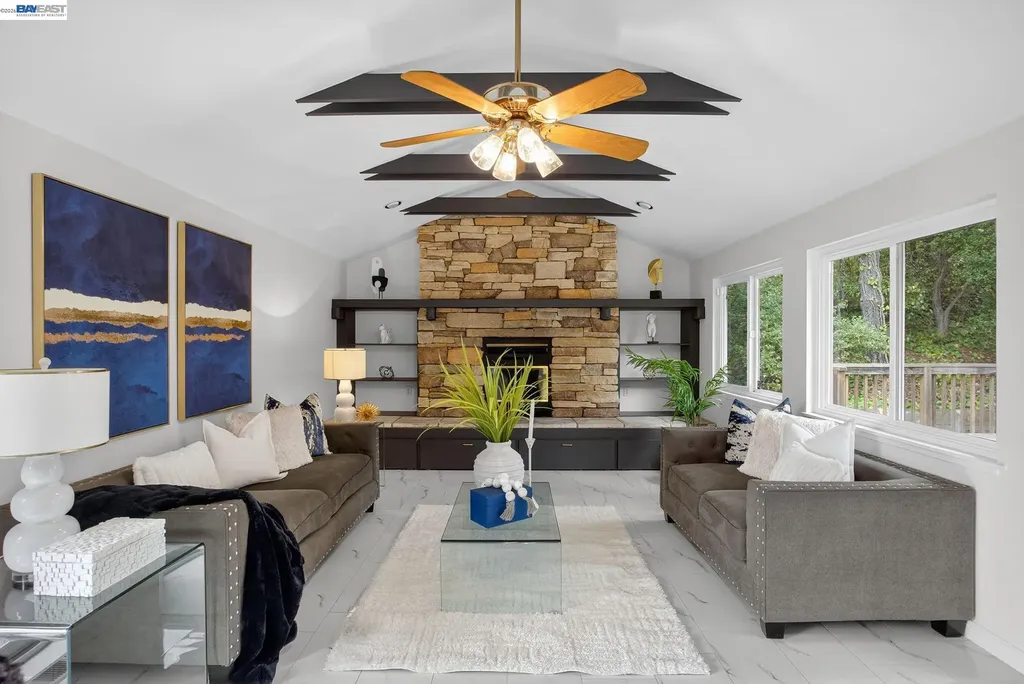 350 Elysian Fields Drive Oakland CA 94605