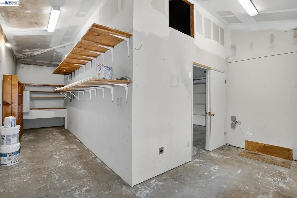 350 Elysian Fields Drive Oakland CA 94605