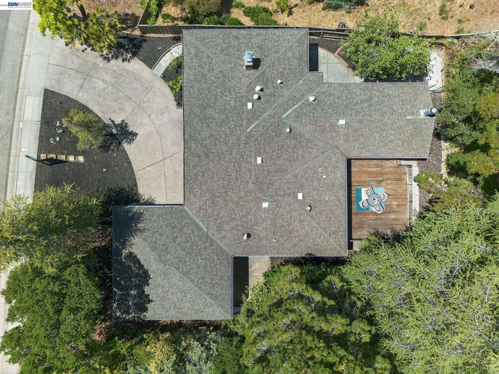 350 Elysian Fields Drive Oakland CA 94605