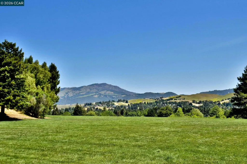 1819 Mockingbird Place Danville CA 94526