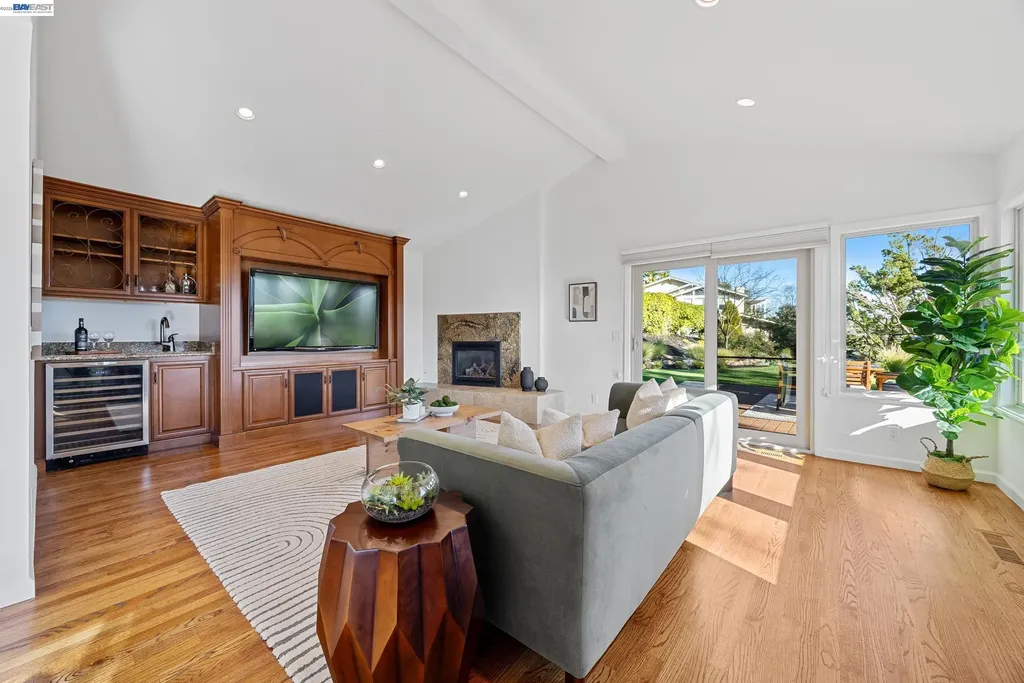 670 Logan Lane Danville CA 94526