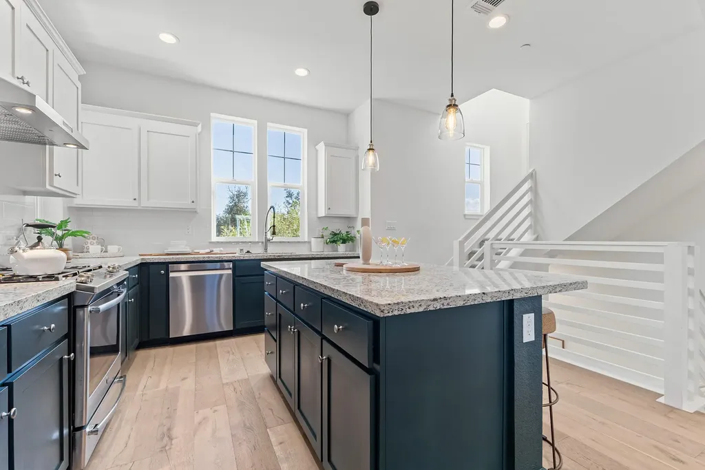 37721 Bay Crest Road Newark CA 94560