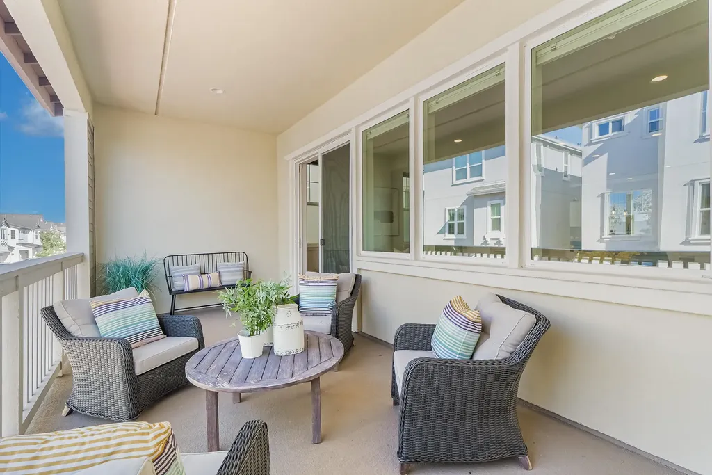 37721 Bay Crest Road Newark CA 94560