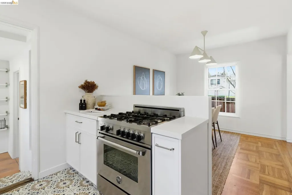 1564 Sacramento Street Berkeley CA 94702