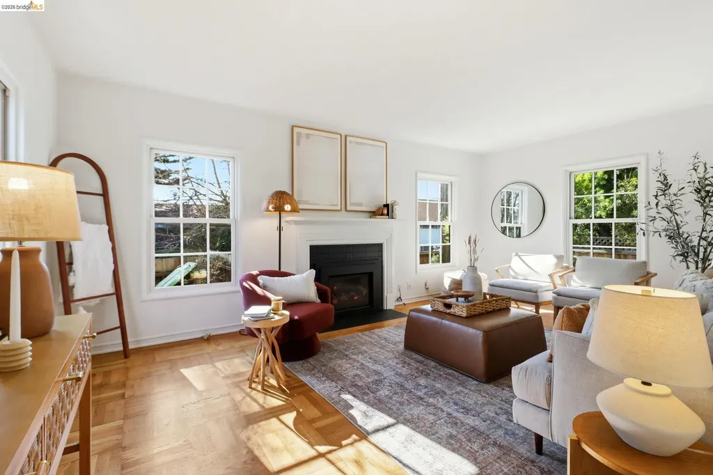 1564 Sacramento Street Berkeley CA 94702