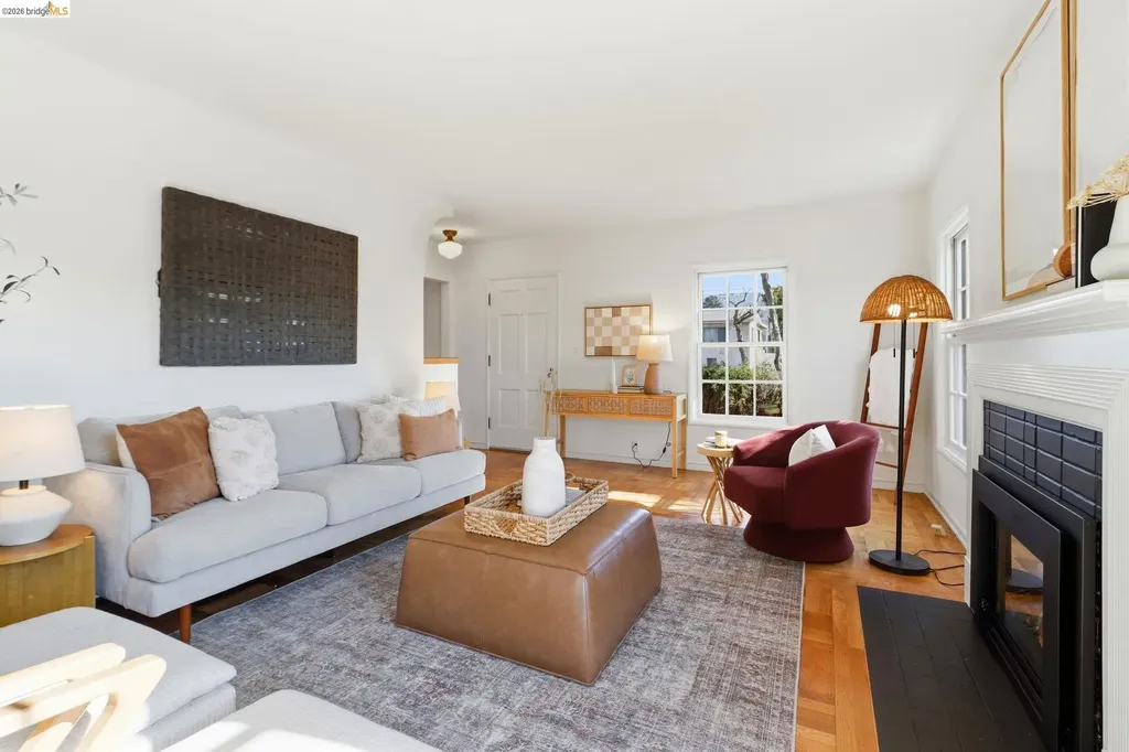 1564 Sacramento Street Berkeley CA 94702