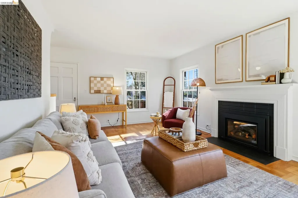 1564 Sacramento Street Berkeley CA 94702