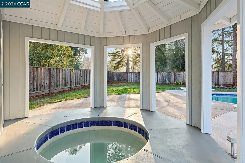 209 Farm Hill Court Danville CA 94526