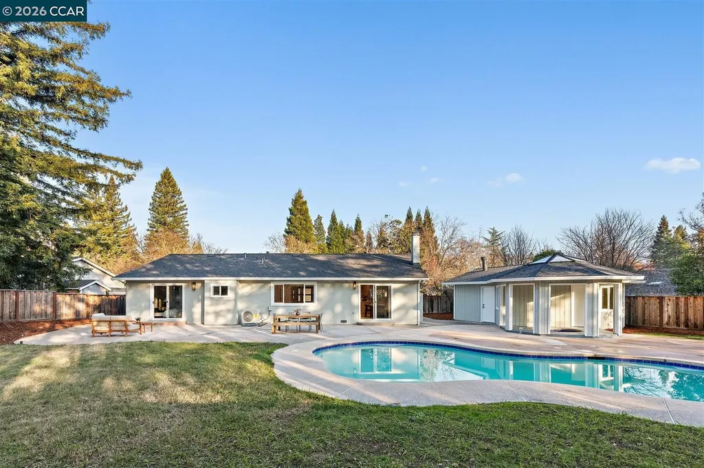 209 Farm Hill Court Danville CA 94526