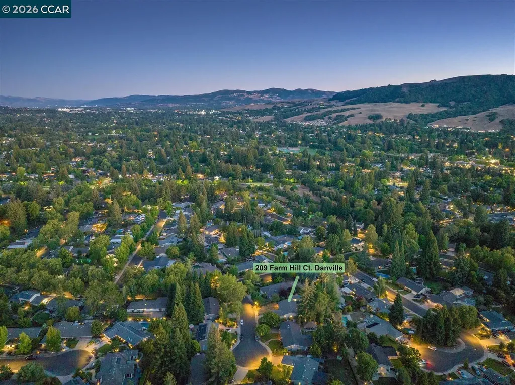 209 Farm Hill Court Danville CA 94526