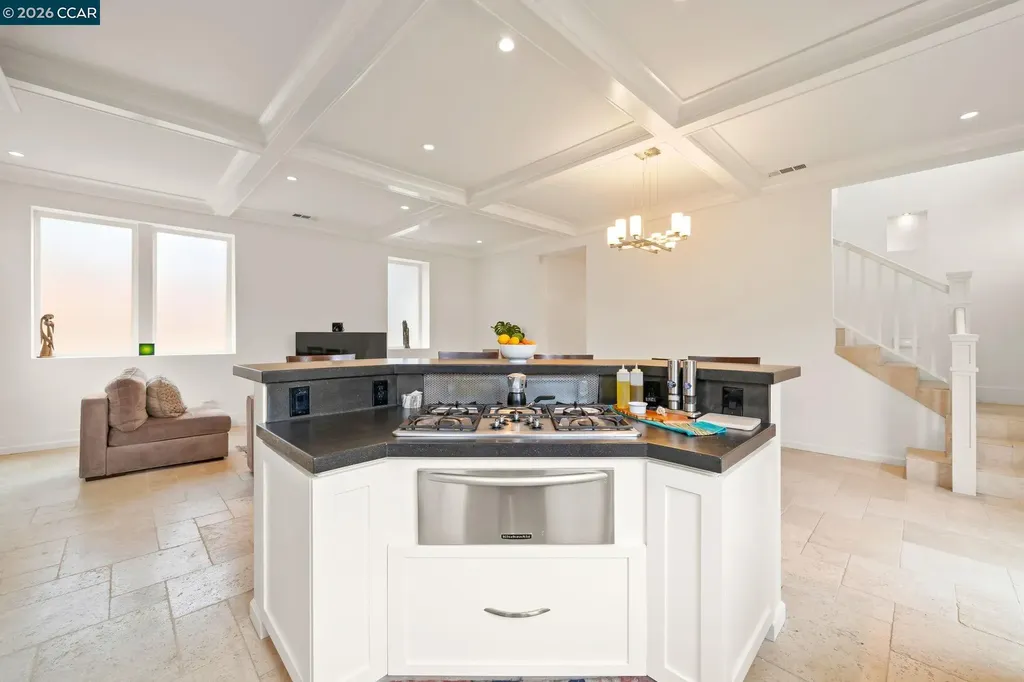 1333 Warren Street Martinez CA 94553