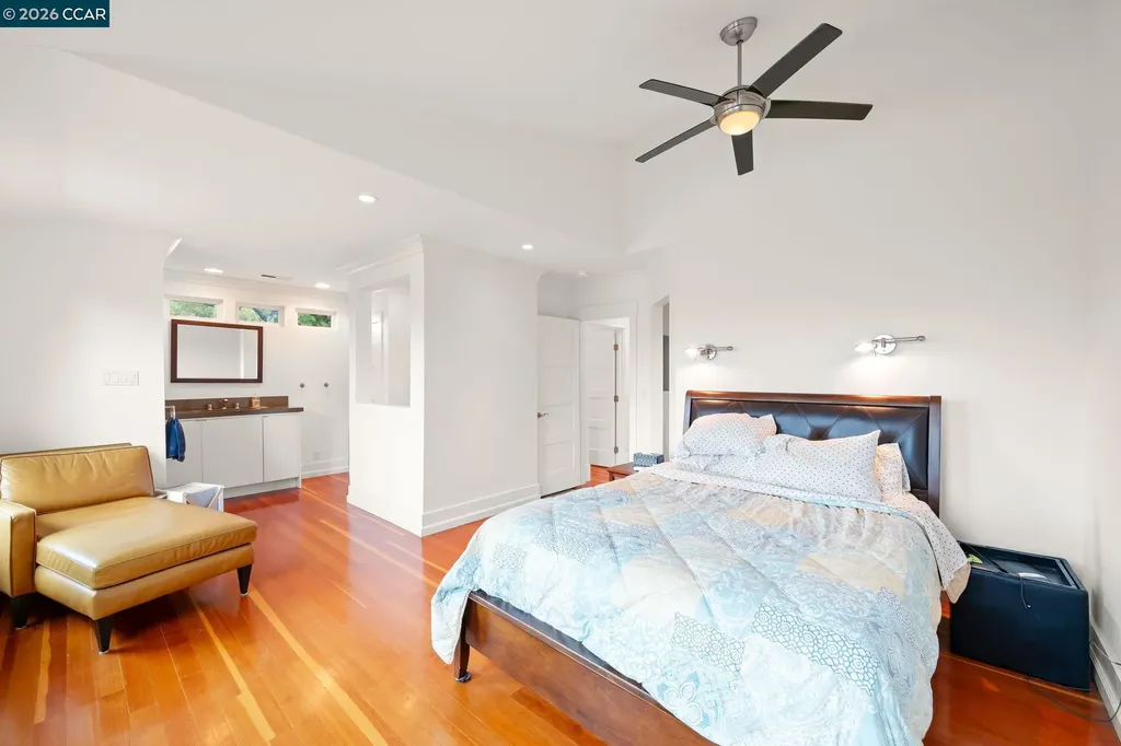 1333 Warren Street Martinez CA 94553