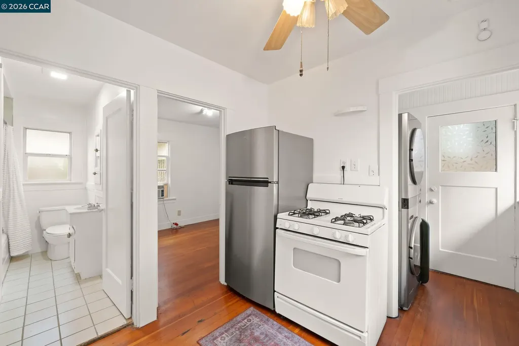 1333 Warren Street Martinez CA 94553