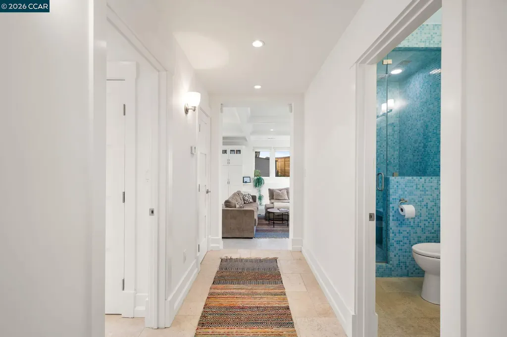 1333 Warren Street Martinez CA 94553