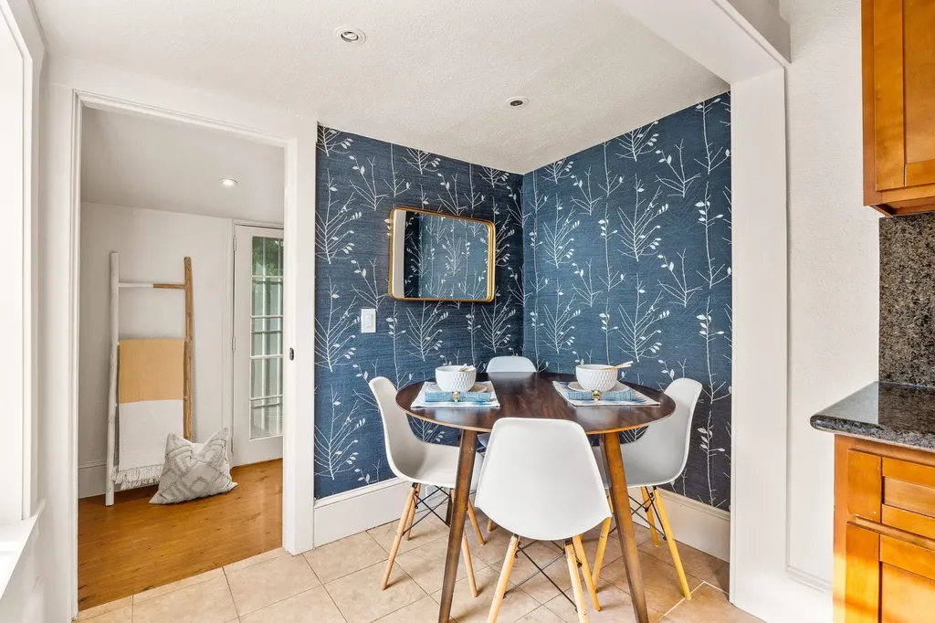 6021 Monadnock Way Oakland CA 94605