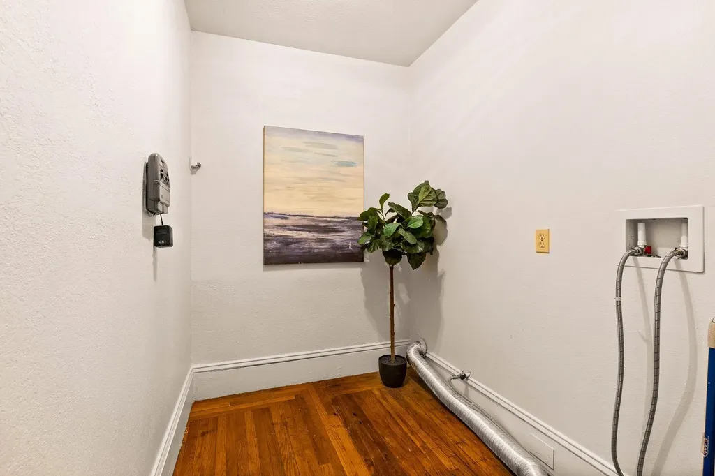 6021 Monadnock Way Oakland CA 94605